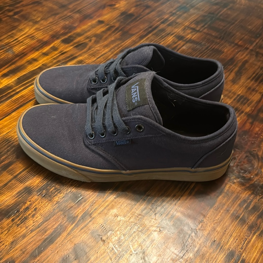 Vans Atwood, Navy and Gum, Size 8.5